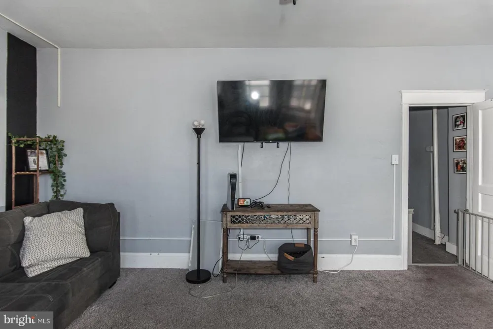2578 ORTHODOX STREET Philadelphia, PA 19137