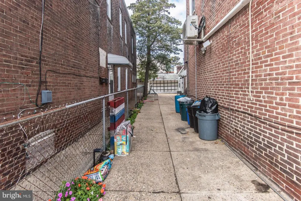 2578 ORTHODOX STREET Philadelphia, PA 19137