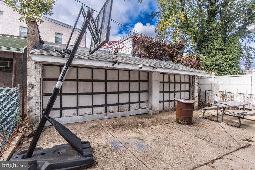2578 ORTHODOX STREET Philadelphia, PA 19137