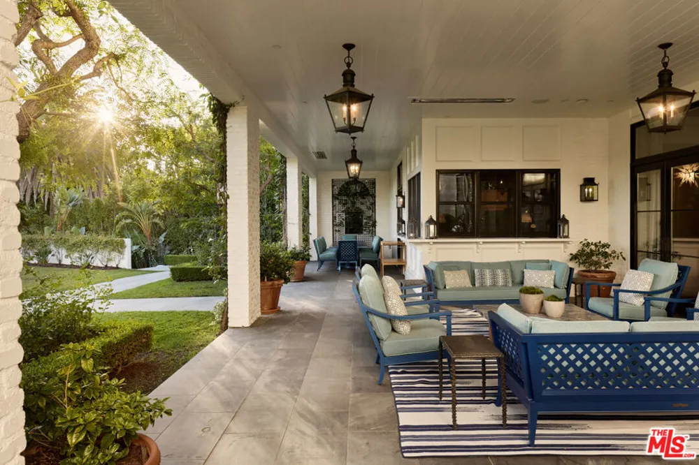 250 Carolwood Drive Los Angeles, CA 90077