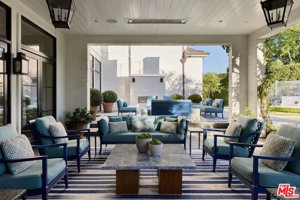 250 Carolwood Drive Los Angeles, CA 90077