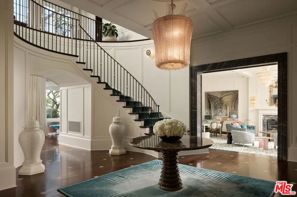 250 Carolwood Drive Los Angeles, CA 90077