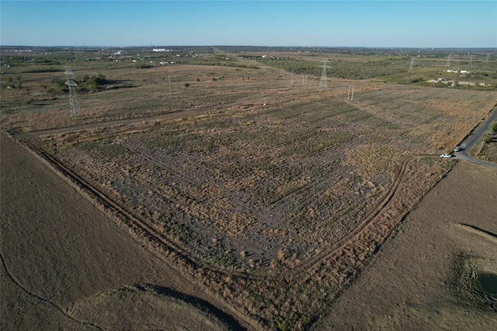 696 Williamson Road Lockhart, TX 78644