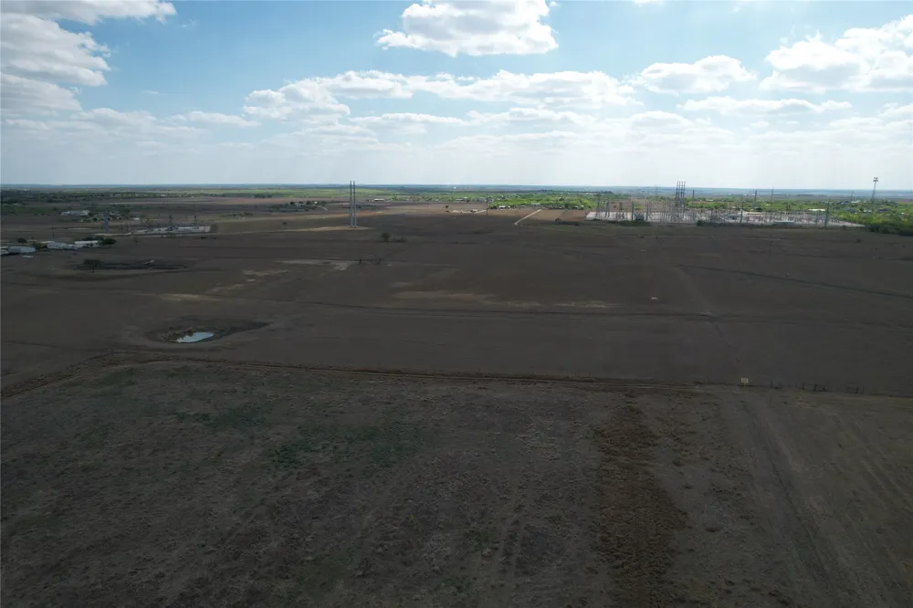 696 Williamson Road Lockhart, TX 78644