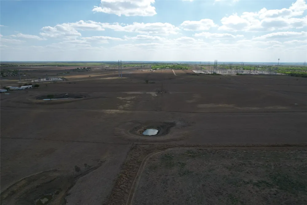 696 Williamson Road Lockhart, TX 78644