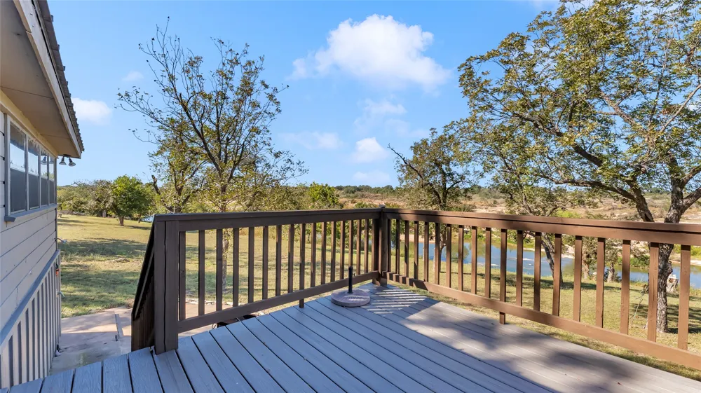 261 Diamond Cross Drive Llano, TX 78643