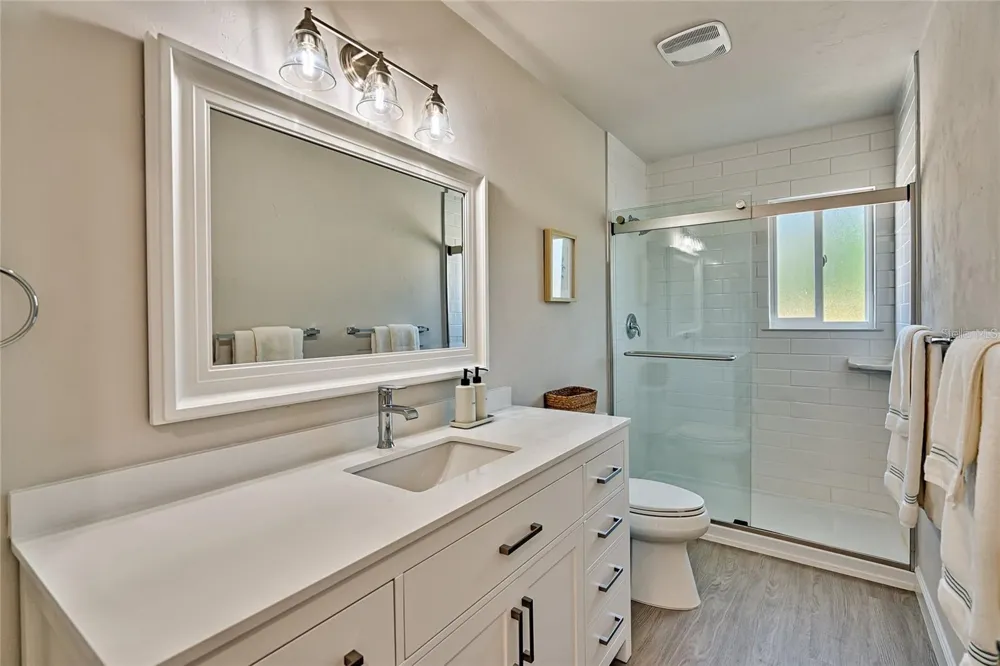 135 HARTFORD STREET Hawthorne, FL 32640