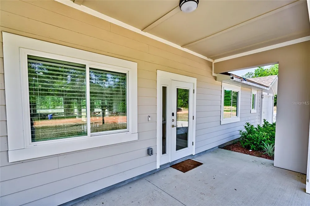 135 HARTFORD STREET Hawthorne, FL 32640