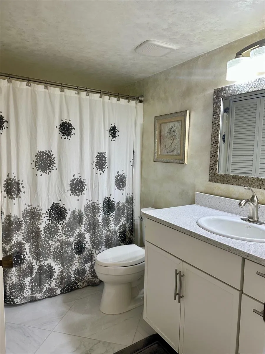 500 PARK BOULEVARD S #46 Venice, FL 34285