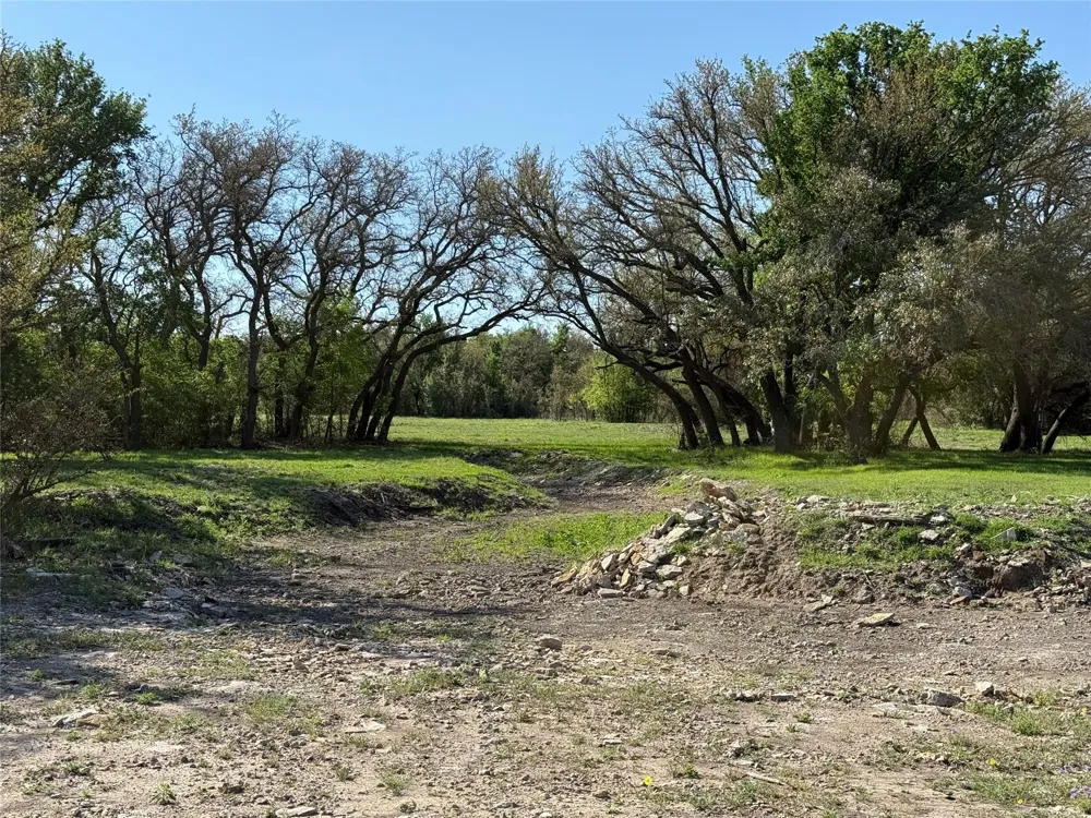 6885 County Road 594 Brownwood, TX 76801