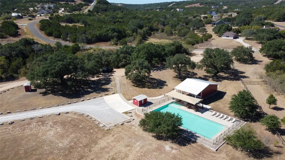 1 Balcones Ridge Way Bertram, TX 78605