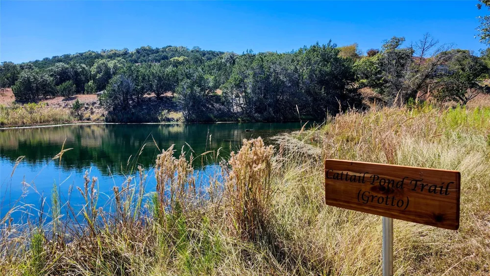 1 Balcones Ridge Way Bertram, TX 78605