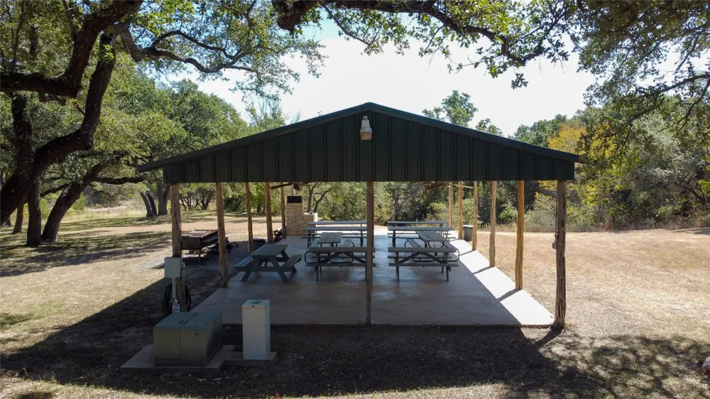 1 Balcones Ridge Way Bertram, TX 78605