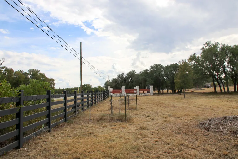 18001 Fm 150 W Driftwood, TX 78619