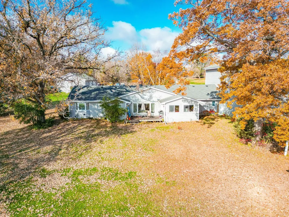 9225 Lake Boulevard Chisago City, MN 55013