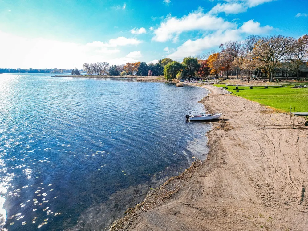 9225 Lake Boulevard Chisago City, MN 55013