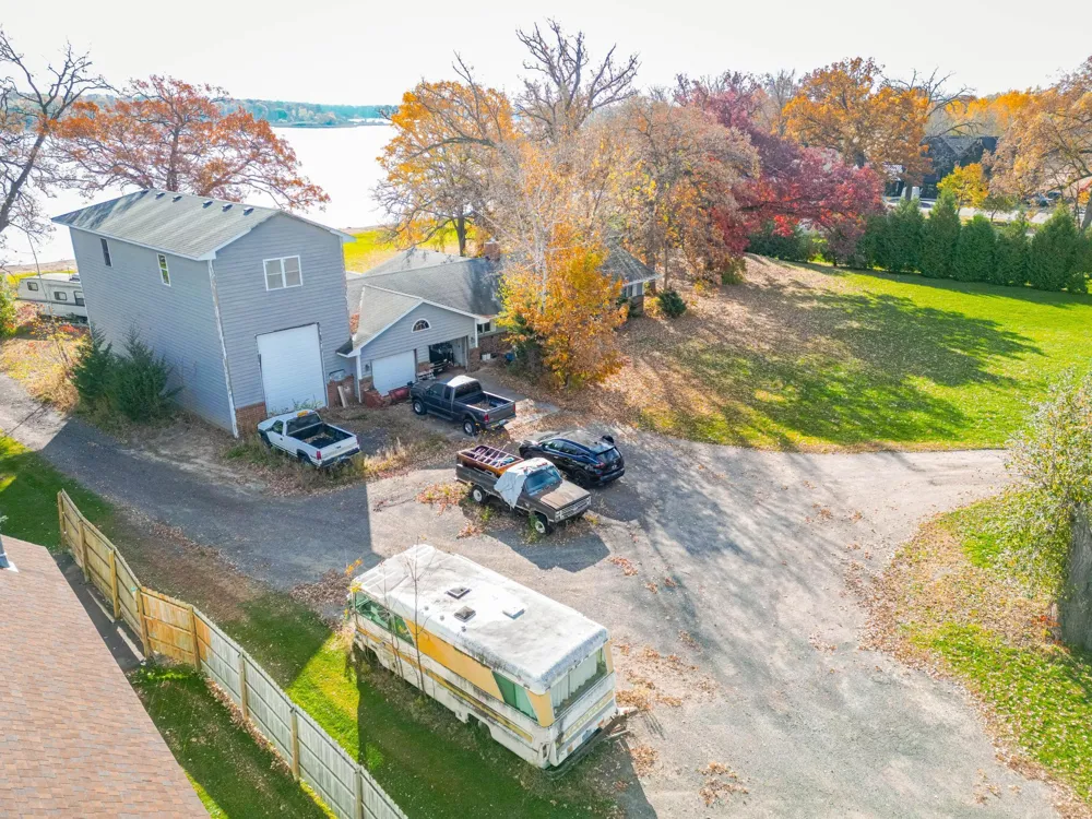 9225 Lake Boulevard Chisago City, MN 55013