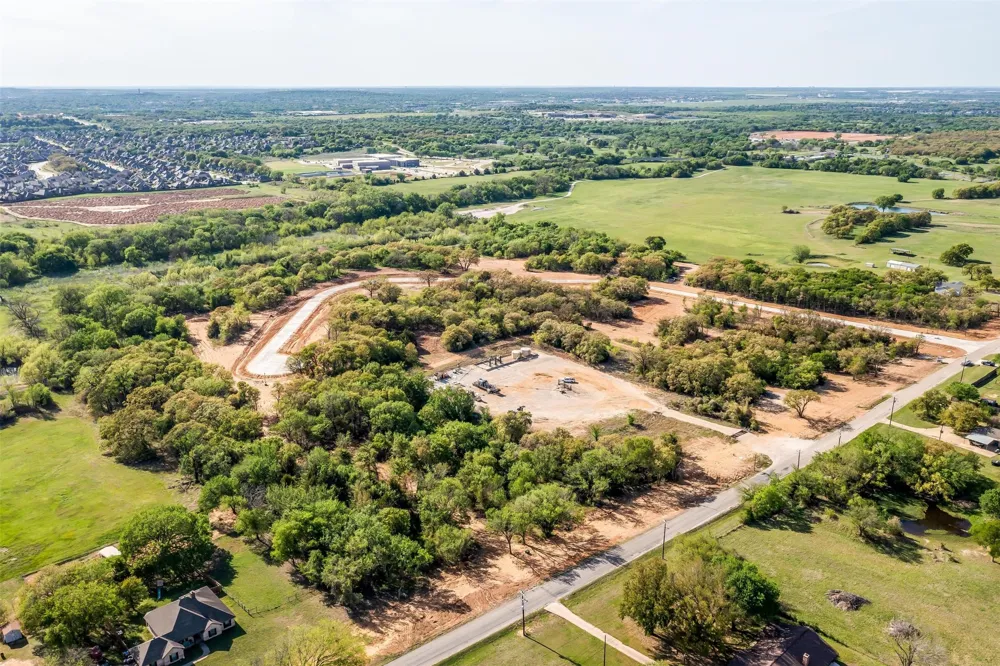 1601 Private Access 60200 Burleson, TX 76028