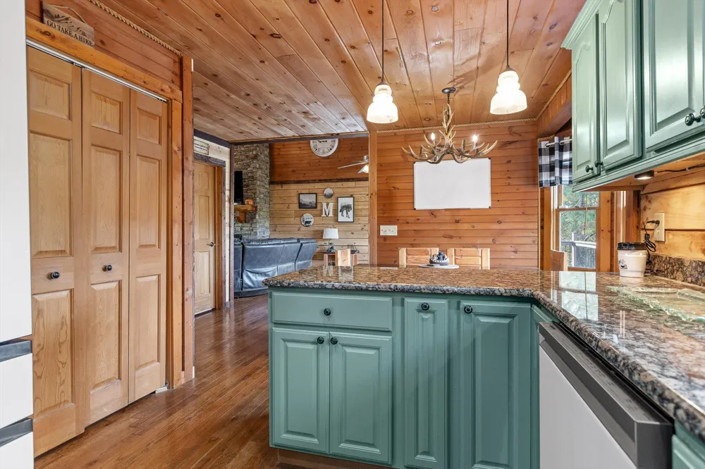 161155 Cherokee Ridge Drive Ocoee, TN 37361