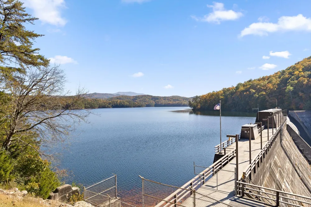 161155 Cherokee Ridge Drive Ocoee, TN 37361