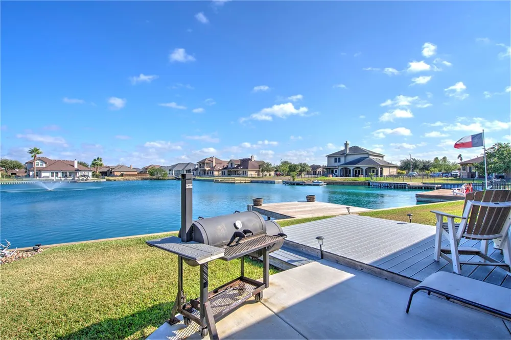 14918 Lake Athens Avenue Robstown, TX 78380