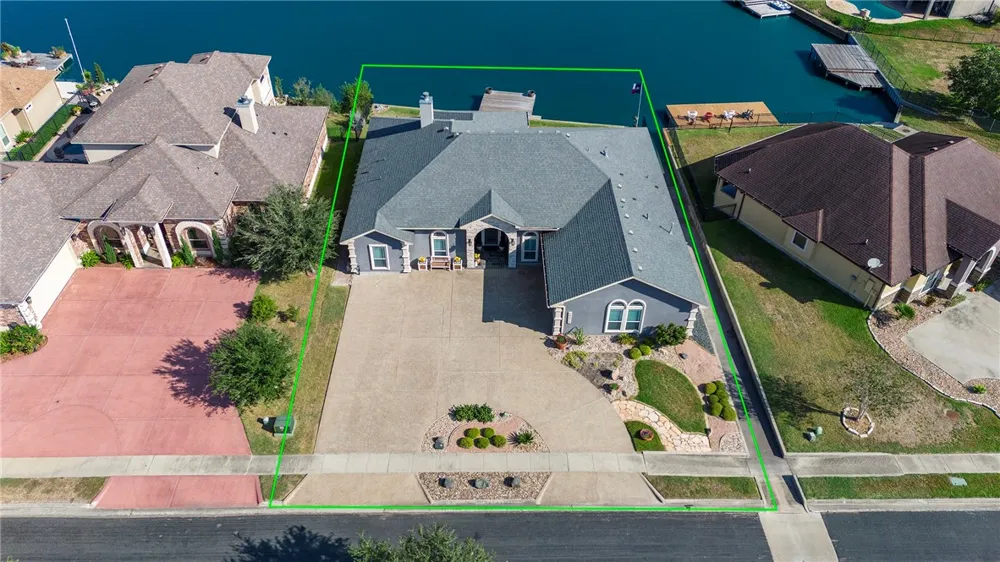 14918 Lake Athens Avenue Robstown, TX 78380