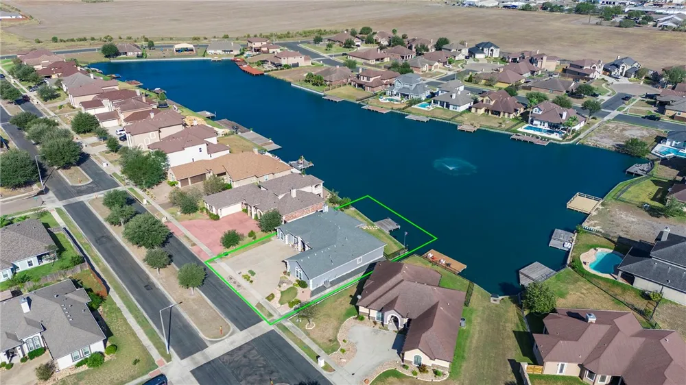 14918 Lake Athens Avenue Robstown, TX 78380