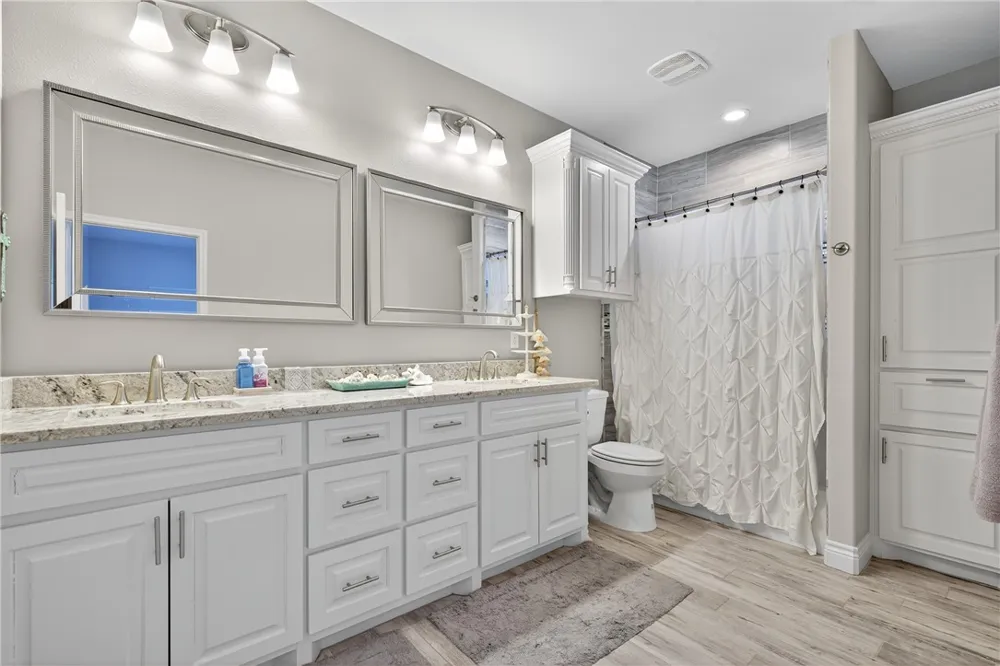 14918 Lake Athens Avenue Robstown, TX 78380