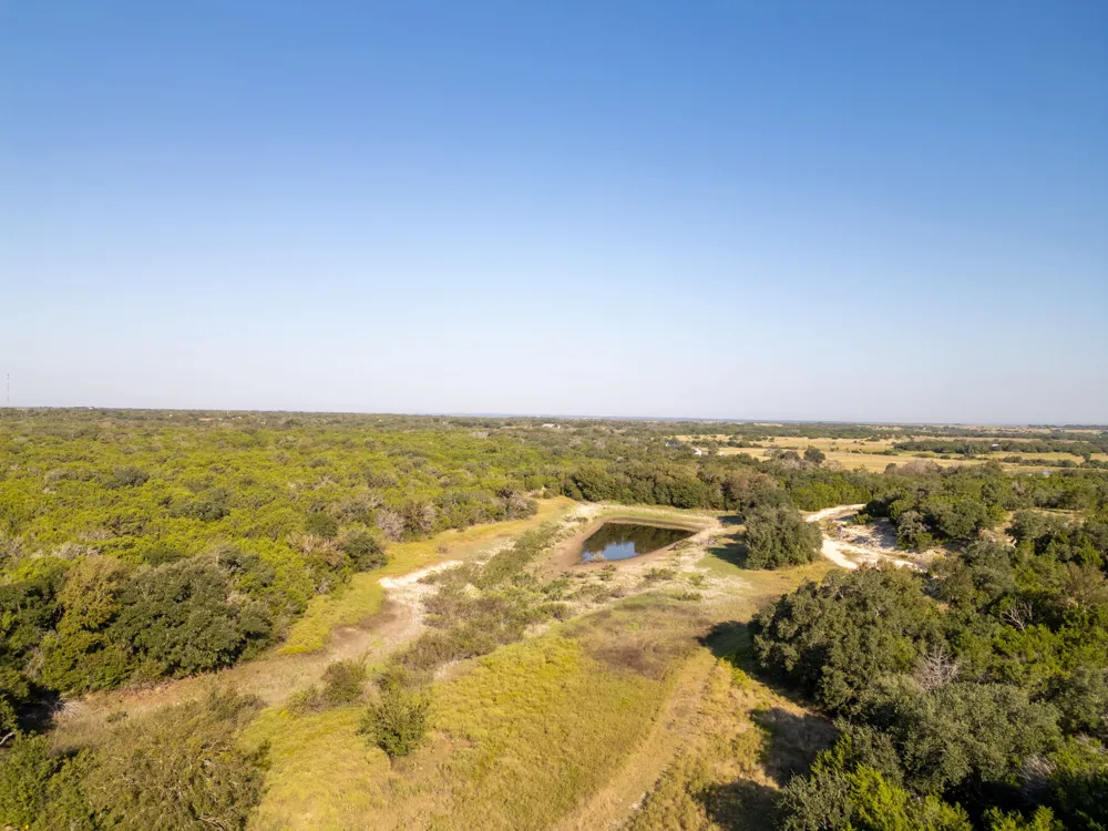 112 Loop 308 Briggs, TX 78608