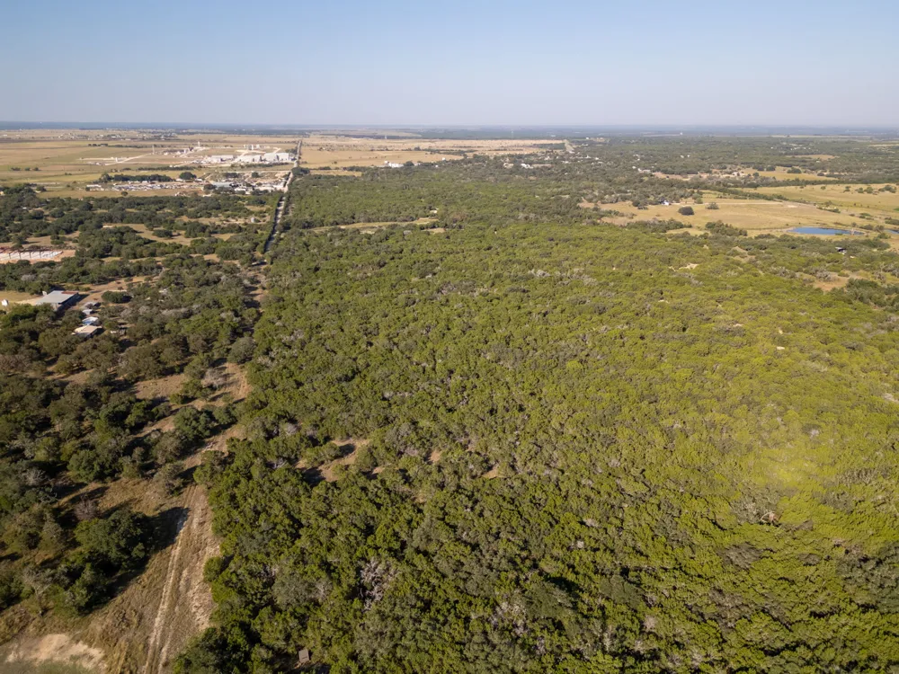 112 Loop 308 Briggs, TX 78608