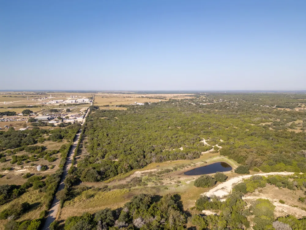 112 Loop 308 Briggs, TX 78608