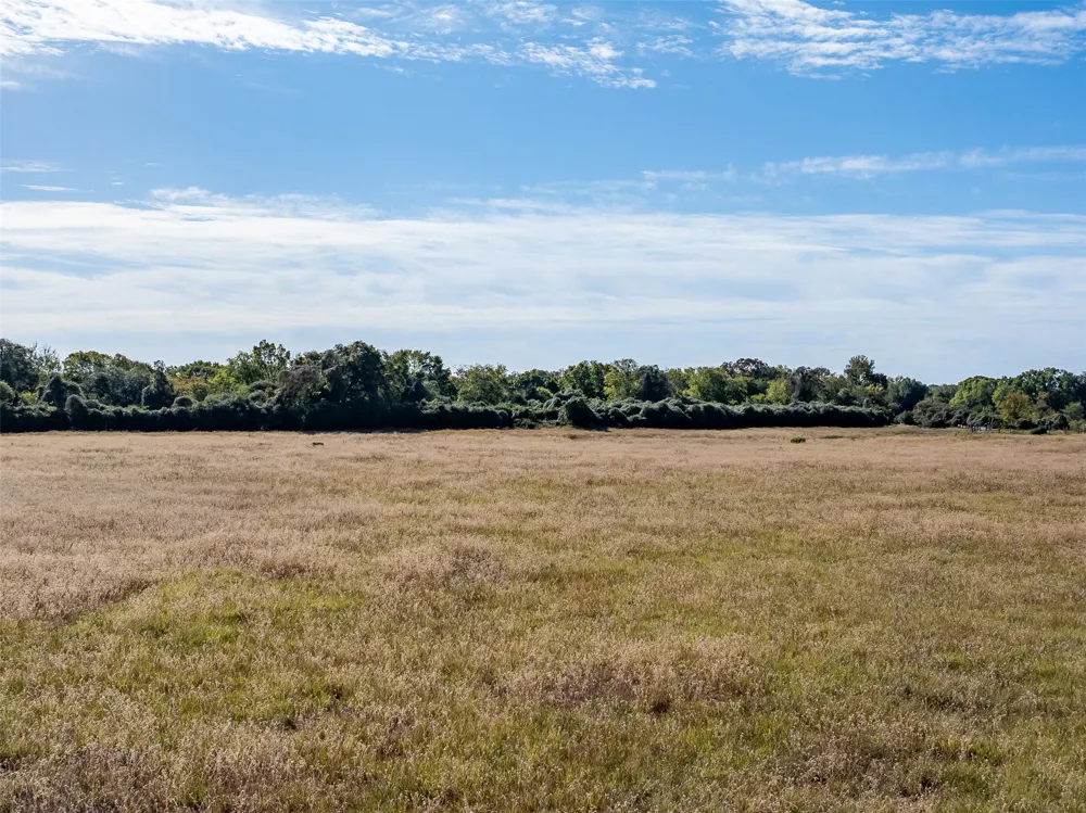 3297 FM 3403 Lincoln, TX 78948