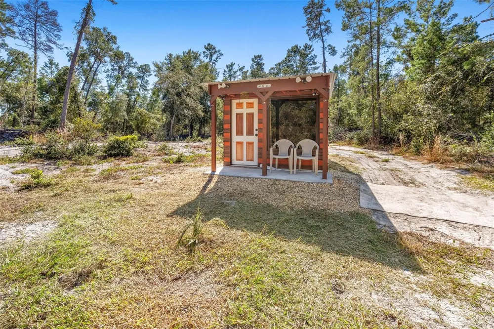 DEEP WOODS ROAD Paisley, FL 32767