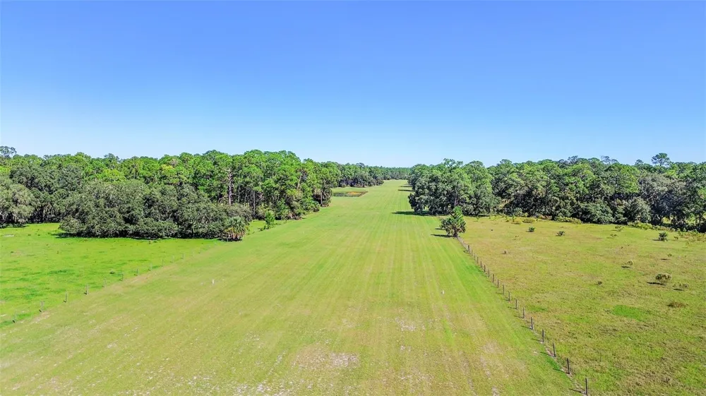 DEEP WOODS ROAD Paisley, FL 32767