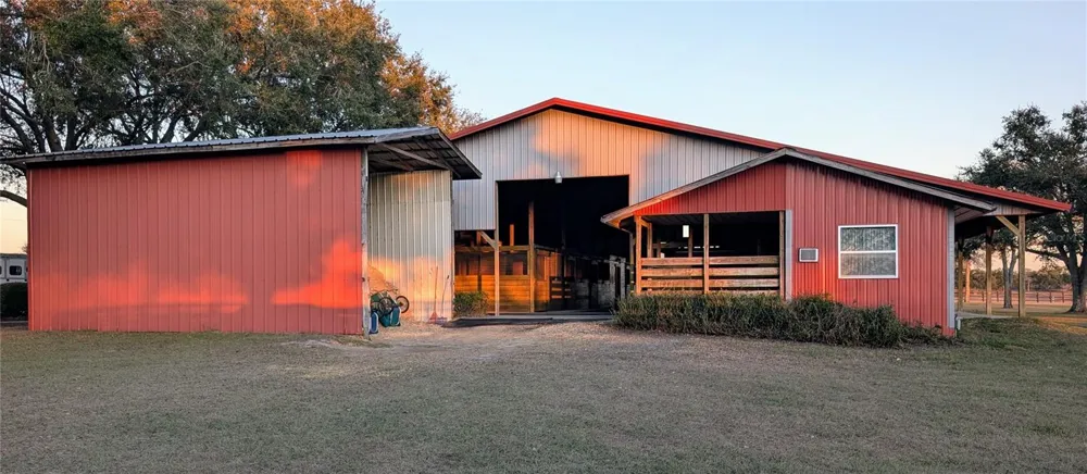 18800 SE 47TH PLACE Morriston, FL 32668