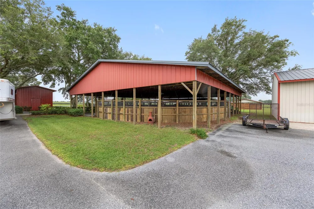 18800 SE 47TH PLACE Morriston, FL 32668