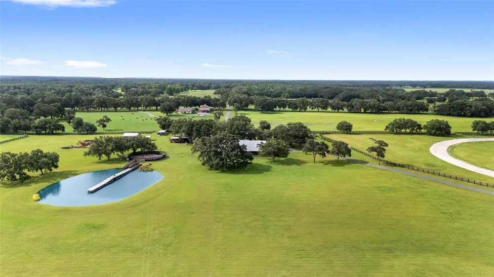 18800 SE 47TH PLACE Morriston, FL 32668
