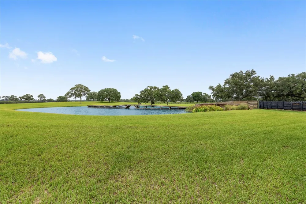 18800 SE 47TH PLACE Morriston, FL 32668