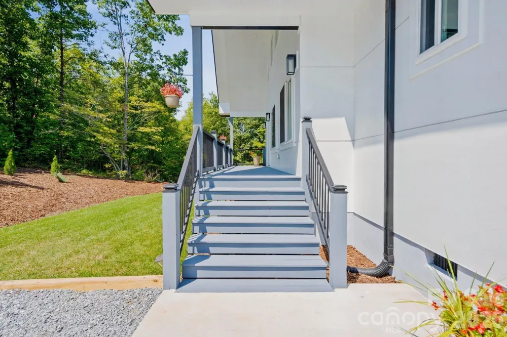 456 Hickory Loop Rutherfordton, NC 28139