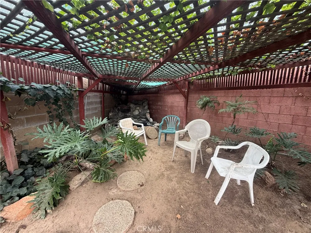 3666 Ada Court Riverside, CA 92505