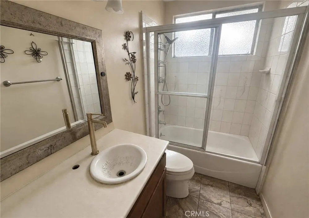 3666 Ada Court Riverside, CA 92505