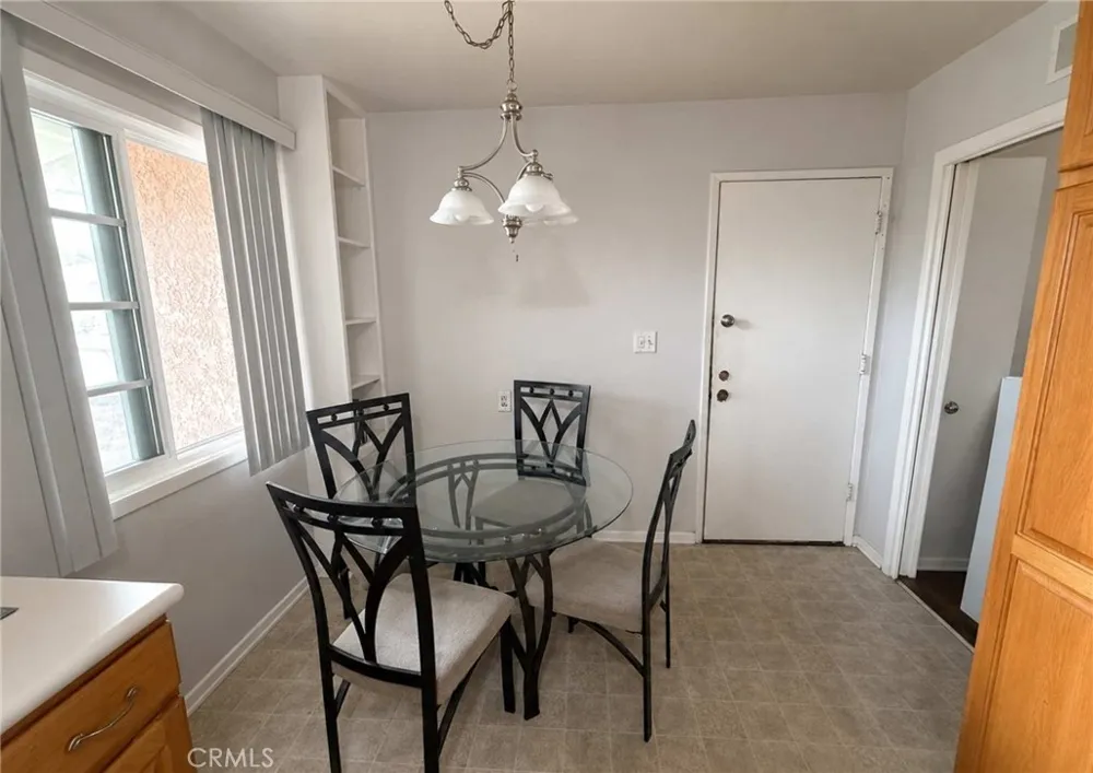 3666 Ada Court Riverside, CA 92505