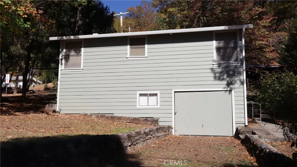 10785 Loch Lomond Loch Lomond, CA 95461