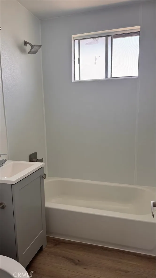 144 W 94th Street Los Angeles, CA 90003