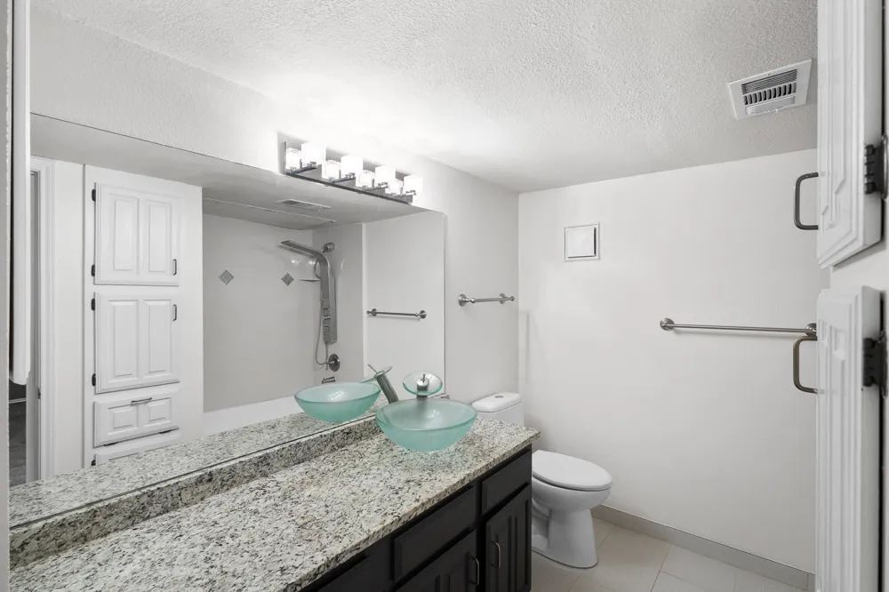 4130 Proton Drive #6D Addison, TX 75001