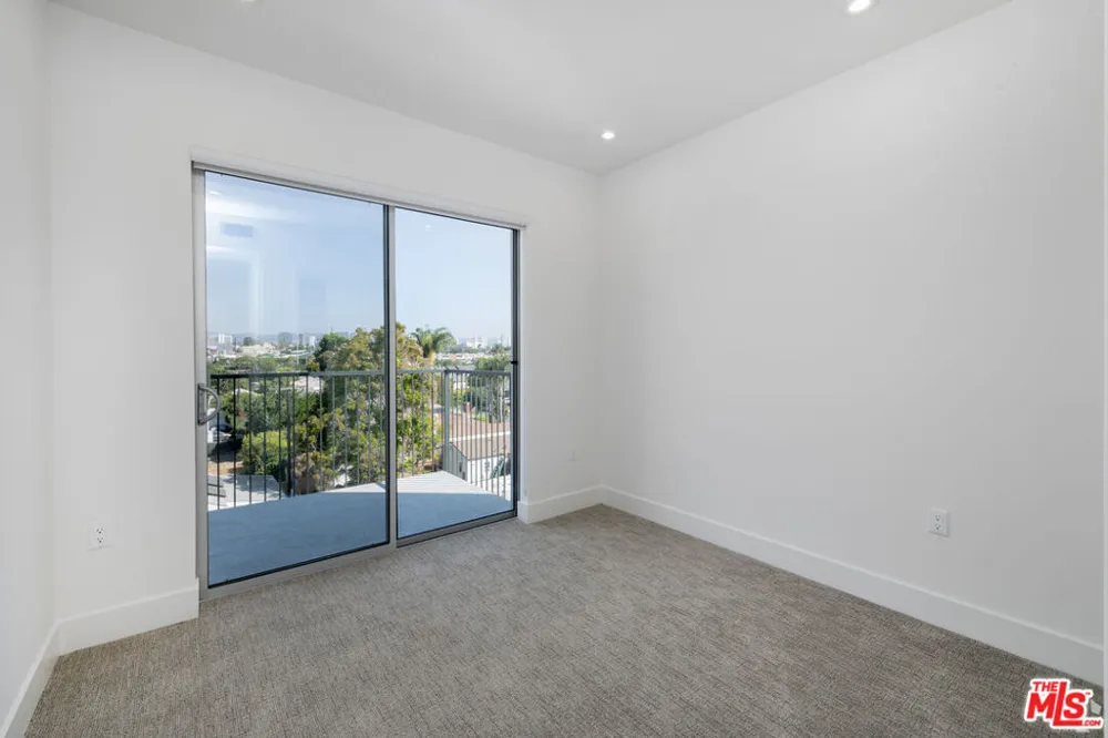 2600 S Sepulveda Boulevard #Unit 509 Los Angeles, CA 90064