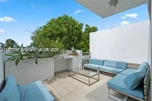 1600 Michigan Ave #7 Miami Beach, FL 33139