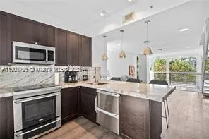1600 Michigan Ave #7 Miami Beach, FL 33139