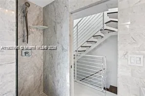 1600 Michigan Ave #7 Miami Beach, FL 33139