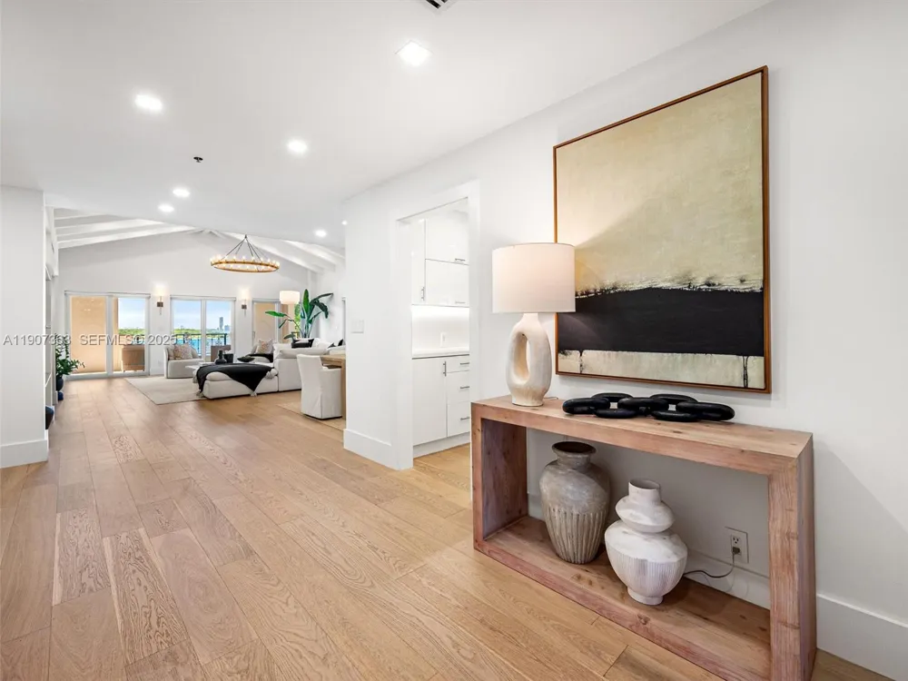 2236 Fisher Island Dr #3306 Miami Beach, FL 33109